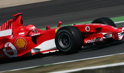 Magny-Cours - Qualifica<br>Schumacher, una pole di forza