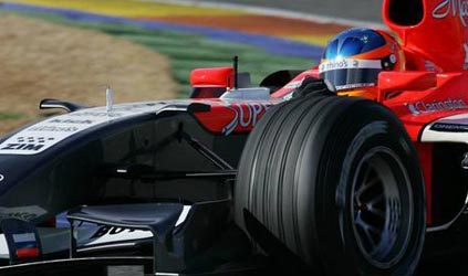 Adrian Sutil nelle libere del<br>GP d'Europa con la Midland