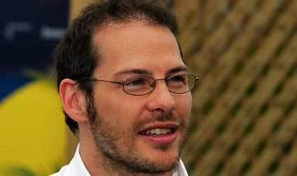 Villeneuve affossa Schumacher<br>"Mente ai tifosi e a noi piloti"